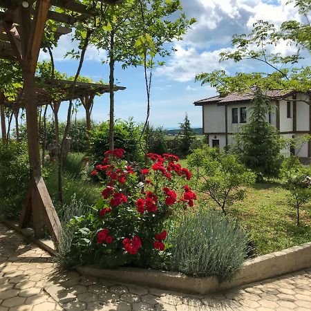 Vis Velika Bed & Breakfast Екстериор снимка