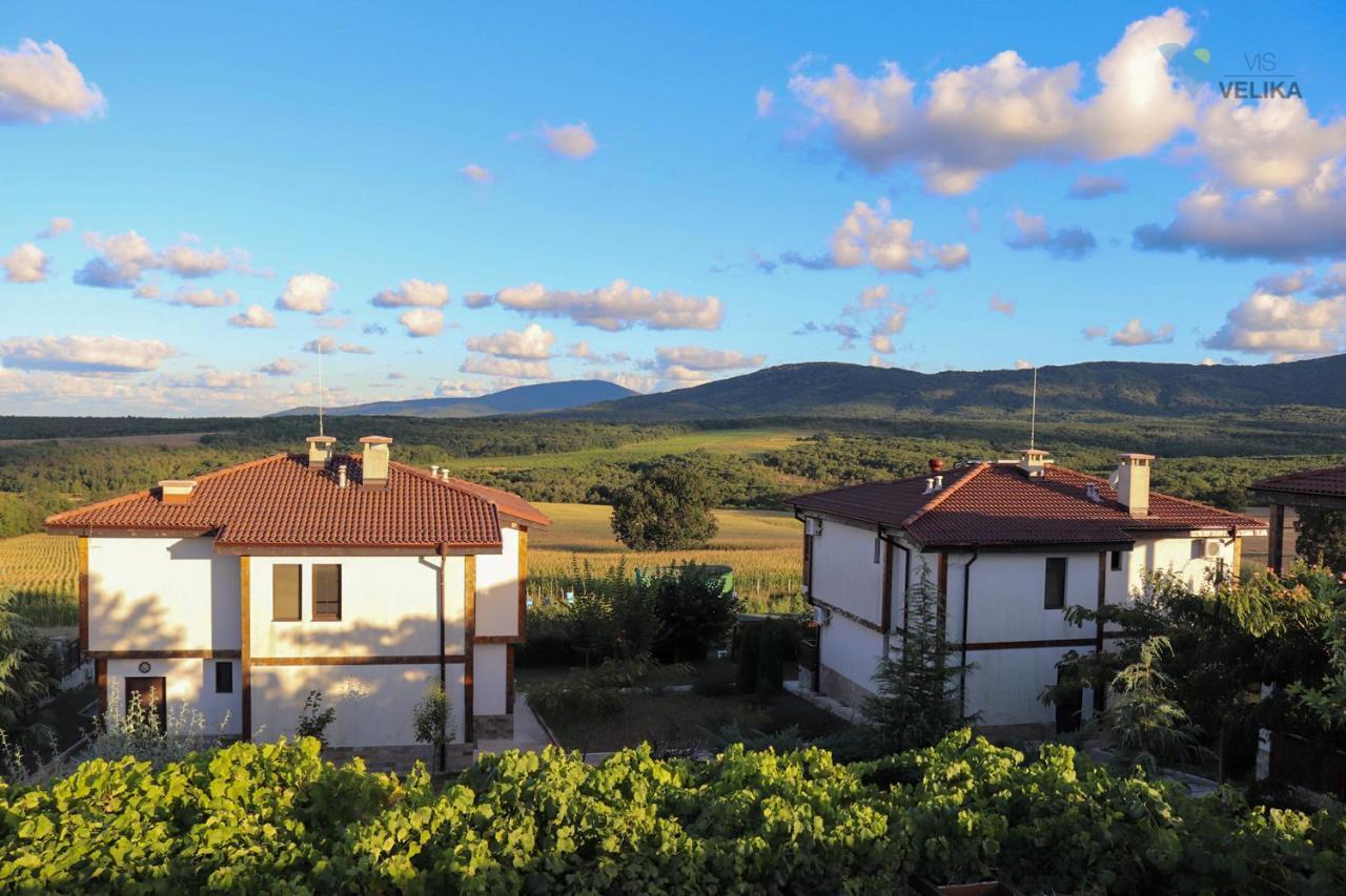 Vis Velika Bed & Breakfast Екстериор снимка