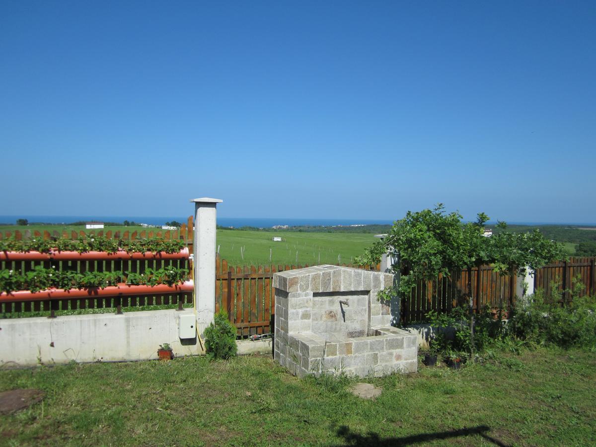 Vis Velika Bed & Breakfast Екстериор снимка